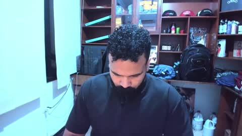 Snapshot of drako_argenti_ chatting on 01/23/25, 07:00 Drako online show from 01/23/25, 07:00