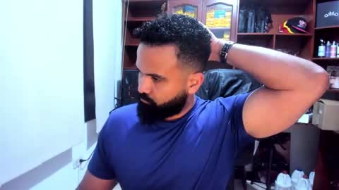 Snapshot of drako_argenti_ chatting on 03/05/25, 08:10 Drako online show from 03/05/25, 08:10