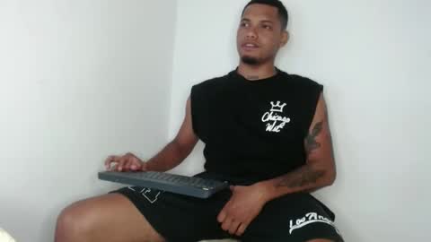 drako_monstercock online show from 02/07/25, 08:22