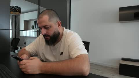 DravenPeak online show from 10/21/25, 11:33