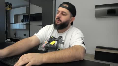 DravenPeak online show from 11/27/25, 08:38