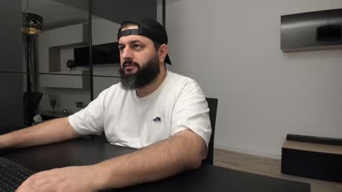 DravenPeak online show from 12/21/25, 07:21