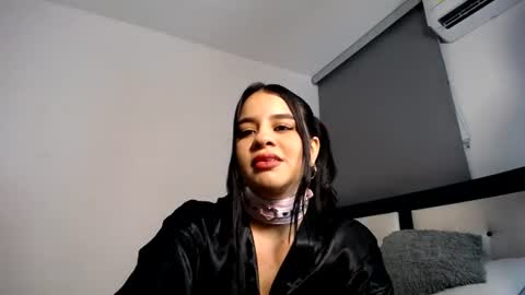 -- nicolle and jhon -- online show from 06/28/26, 06:30