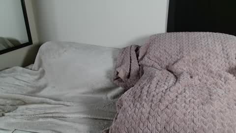 Snapshot of drayanicole1 chatting on 02/09/25, 02:50 Draya Nicole online show from 02/09/25, 02:50