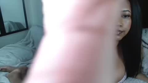 Snapshot of drayanicole1 chatting on 02/12/25, 05:58 Draya Nicole online show from 02/12/25, 05:58