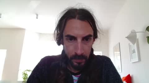 new profile Aircum99  online show from 05/09/26, 10:09