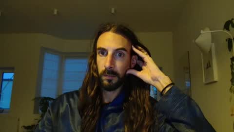 new profile Aircum99  online show from 05/10/26, 07:41