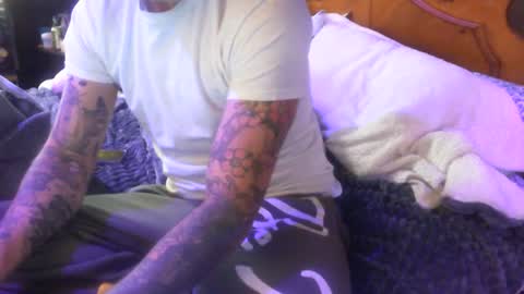 dreaded_folks online show from 12/20/25, 08:49