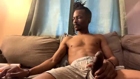 Snapshot of dreadhead19 chatting on 03/08/26, 10:02 West Dread online show from 03/08/26, 10:02