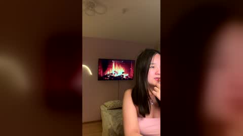 Diane and Diamon online show from 04/12/26, 09:20