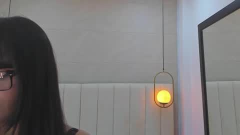 N E N A  online show from 01/05/26, 08:01