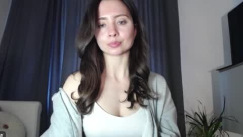 Snapshot of dream_nicole02 chatting on 02/16/26, 07:37 Nicole online show from 02/16/26, 07:37