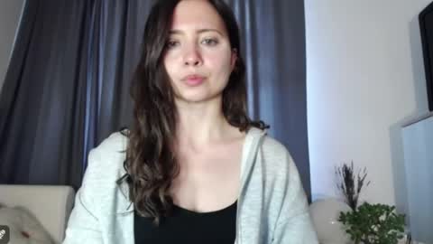 Snapshot of dream_nicole02 chatting on 03/31/26, 06:47 Nicole online show from 03/31/26, 06:47