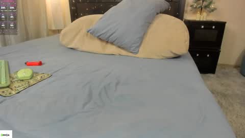 Mari online show from 12/20/24, 09:32