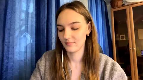 Snapshot of dreamagould chatting on 11/09/25, 04:55 Bett online show from 11/09/25, 04:55