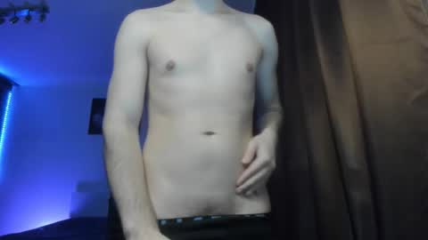 Snapshot of dreamboy240 chatting on 04/02/26, 03:42 Johnny online show from 04/02/26, 03:42