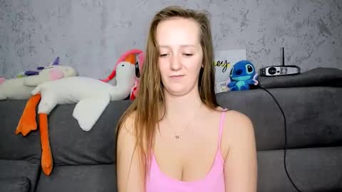 Snapshot of dreamesoul chatting on 11/25/25, 12:38 dreamesoul online show from 11/25/25, 12:38