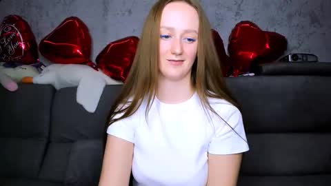 Snapshot of dreamesoul chatting on 03/22/26, 04:10 dreamesoul online show from 03/22/26, 04:10