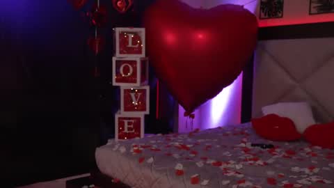 Sarah online show from 02/14/25, 02:18