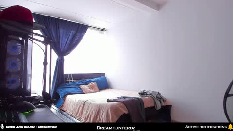 Your lord. - ONLINE  1500 Pm to 2100 Pm - New York Hour online show from 02/12/26, 07:53