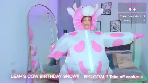 dreamleah_ online show from 10/24/25, 05:59