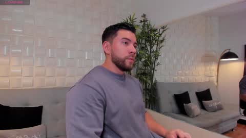 cris online show from 12/20/24, 12:08