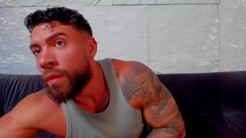 cris online show from 03/11/25, 02:51