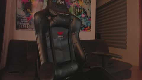 cris online show from 11/07/25, 01:49