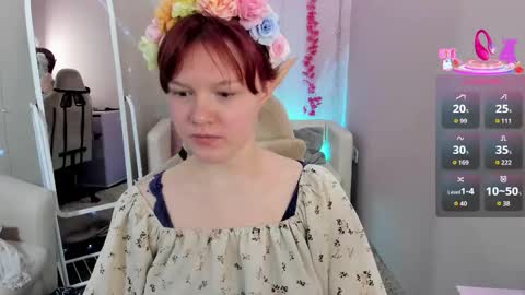 Snapshot of dreammyluna chatting on 10/11/25, 08:40 Luna online show from 10/11/25, 08:40