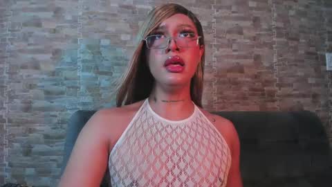 dreams_chloe online show from 06/07/26, 05:55