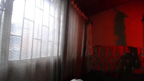 Sophia online show from 05/13/26, 07:33
