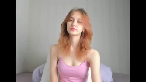 dreamy_pollyyy online show from 12/02/25, 05:41