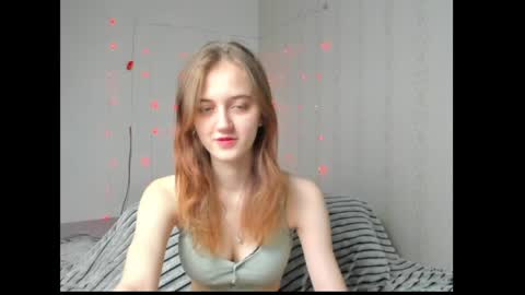 Snapshot of dreamy_pollyyy chatting on 04/13/26, 04:12 dreamy_pollyyy online show from 04/13/26, 04:12
