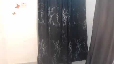 Snapshot of dreamy_wetpussy chatting on 05/04/26, 07:54 BEAUTY online show from 05/04/26, 07:54