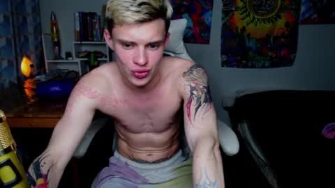Adam Dream online show from 04/26/26, 03:42