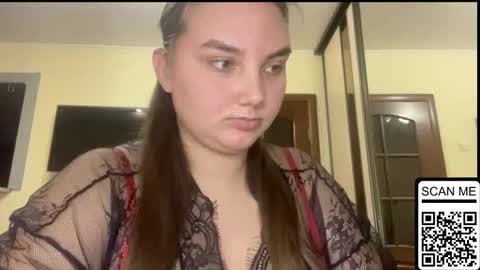 Mila online show from 11/16/25, 06:46