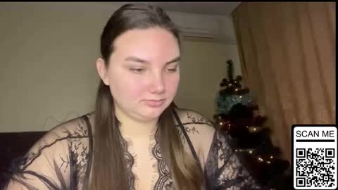 Mila online show from 11/26/25, 01:34