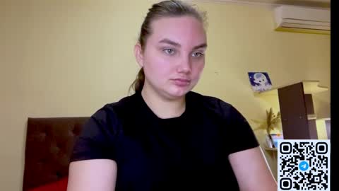 Mila online show from 03/31/26, 02:06