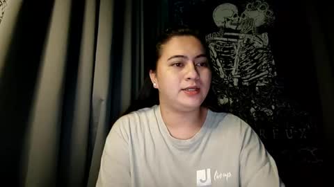 Snapshot of dreamycreamyst chatting on 01/12/25, 02:09 dreamycreamyst online show from 01/12/25, 02:09