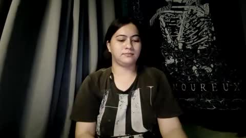 Snapshot of dreamycreamyst chatting on 01/17/25, 03:34 dreamycreamyst online show from 01/17/25, 03:34