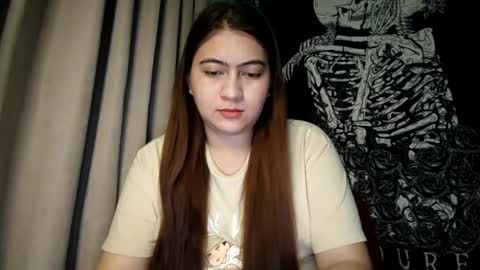 Snapshot of dreamycreamyst chatting on 02/27/25, 02:32 dreamycreamyst online show from 02/27/25, 02:32