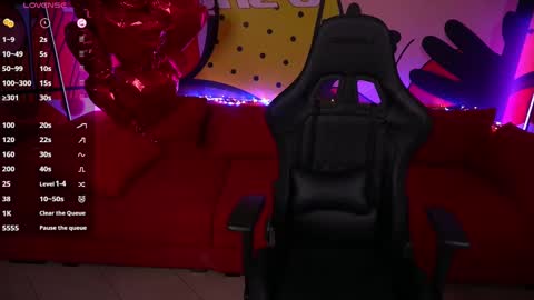 Lina online show from 03/08/25, 07:27