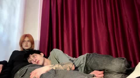 Snapshot of dreamypair chatting on 04/06/26, 08:15 Elena and Nikolai online show from 04/06/26, 08:15
