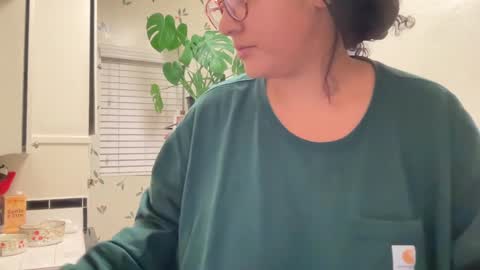 RIRI OR DREAMY online show from 01/08/25, 01:53