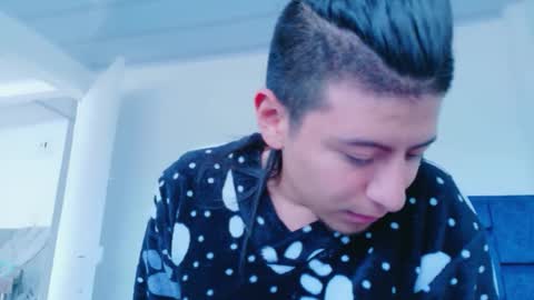 Snapshot of dreichwe chatting on 09/28/25, 03:06 Dreichwe online show from 09/28/25, 03:06