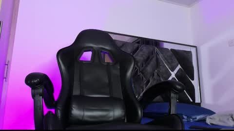 Kevin online show from 12/16/25, 07:02