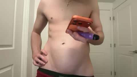 Snapshot of drewmackin05 chatting on 02/14/26, 03:47 drewmackin05 online show from 02/14/26, 03:47