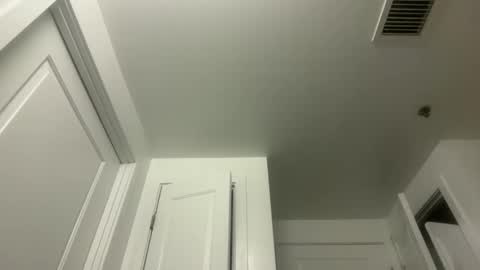 Snapshot of drewmackin05 chatting on 02/16/26, 11:34 drewmackin05 online show from 02/16/26, 11:34