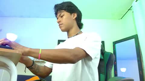 Dreyk online show from 11/25/25, 02:06