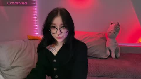 Tara  Sonny online show from 12/22/24, 09:53